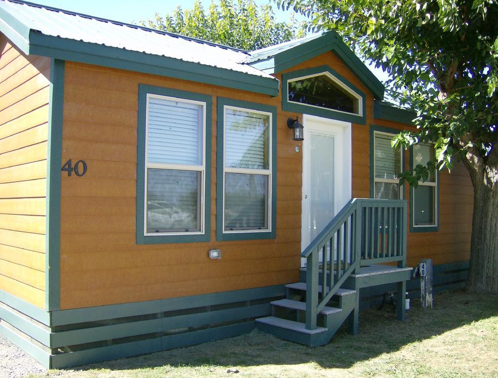 Lake Minden Camping Resort Cottage 2 Nicolaus Exterior photo